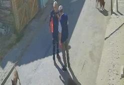 Yaşlı adamı acımasızca darp etti: ‘Köpeklerimi sen mi şikayet ettin?’