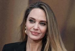 ABD’li aktris Angelina Jolie: ABD’de ağır, baskıcı zamanlardan geçiyoruz