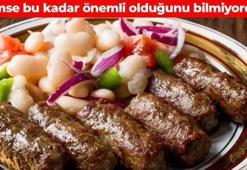 Köftenin lezzetini 10 kat artırıyor! Kıvamının ayarlanmasını sağlıyor, lokum gibi yumuşacık oluyor