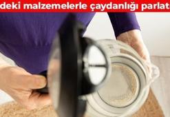 Kireç bağlamış çaydanlığı anında parlatıyor! Evdeki malzemelerle kolayca temizleyin