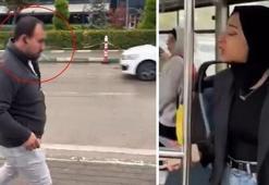 Bursa'da yolculara kızan şoför, araçtan inerek sigara içti