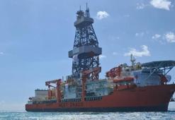 Türkiye'nin 228 metrelik denizdeki yeni gücü! 'West Draco' Mersin'e ulaştı