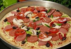 Tağşiş listesindeki pizzacı kendini böyle savundu: Sorumluluk tamamen tedarikçiye aittir