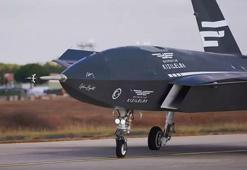 KIZILELMA, orta irtifaya mühür vurdu! AKINCI takip etti