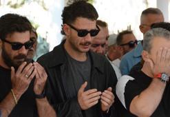 Ünlü oyuncu Uraz Kaygılaroğlu'nun acı günü: 'Biriciğim vefat etmiştir'