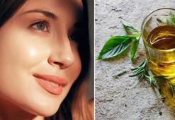 Cilt bakımının mucizesi mutfağınızda saklı! Yaşlanma belirtilerini maziye gömüyor