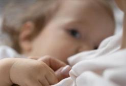 “Emzirme hem anne hem bebek için obeziteye karşı koruyor”