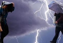 Meteoroloji hava durumu raporu ile uyardı: Gök gürültülü sağanak yağışlar kuvvetli geliyor! 55 ilde turuncu ve sarı alarm...