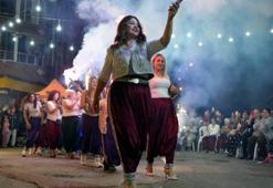 Kore mahallesinde şalvar gecesi göz doldurdu