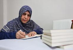 70 yaşındaki kadın 8 saatte okuma yazma öğrendi! Yapmak istediği herkesi şaşkına çevirdi