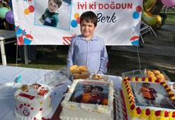 DMD hastası Berk'in doğum gününde annesinden yardım çağrısı