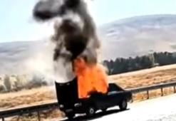 Kayseri'de korku dolu anlar! Seyir halindeki otomobil alev aldı