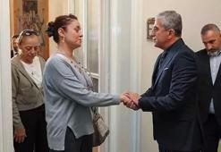 Yasemin Minguzzi, TBMM'de partileri ziyaret etti