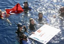 Şahika Ercümen, Gazze için dalış yaptı! Kendi rekorunu geliştirdi