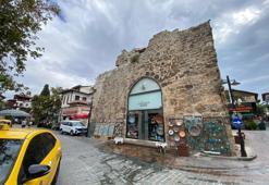 2 bin yıllık yapıya şok müdahale! Tarihi miras tahrip edildi