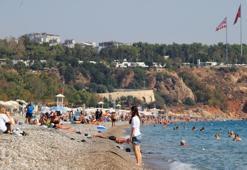 Ekimin son günlerinde yazdan kalma günler! Fırsatını bulanlar kendini denize attı