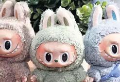 İstanbul'da akılalmaz olay! 2 yetişkin 1 çocuk AVM’de 'Labubu' çaldı!