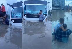 Denizde hortum çıktı, karada etkili olan yağış sele neden oldu! Yol çöktü, evler zarar gördü, mahsur kalanlar oldu