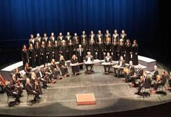 Bakan Ersoy: 'AKM, Türkiye'nin kültür-sanat vizyonunun sembolü olmayı sürdürecek'