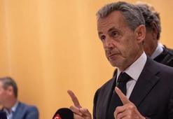 Fransa'da tarihi gün! Eski Cumhurbaşkanı Sarkozy cezaevinde