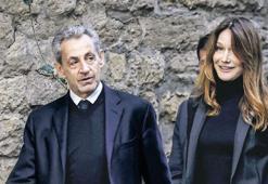 Sarkozy cezaevine girdi
