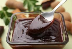 Saniyesinde kana karışıyor, demiri fırlatıyor: Tansiyon 12.8'de sabitleniyor, bir kaşığı yetiyor