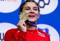 Nesrin Baş altın aldı