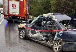 Sakarya’da feci kaza! 1 ölü, 2 yaralı: Kaçan şoför yakalandı