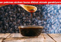 Pekmez alırken 2 kere düşünün! Renk ve kıvamından kendini ele veriyor