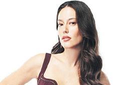 Pelin Akil,: Estetikli birisi fakir rolü de oynar