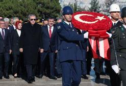 Cumhurbaşkanı Erdoğan, Anıtkabir Özel Defteri'ni imzaladı! 'Yolumuzdan dönmeyeceğiz'