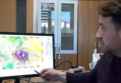 Haritada açıkça görülüyor deyip gösterdi: 6 civarında bir deprem bekliyoruz