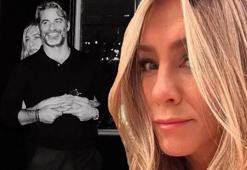 Jennifer Anniston doğum günü bahanesiyle aşkını ilan etti!