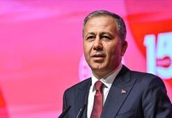 Bakan Yerlikaya duyurdu! Gereği yapıldı: Trafik güvenliğini hiçe sayan sürücü yakalandı