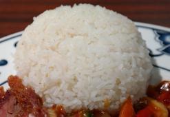 Pilav neden lapa olur? 1 kaşıkla kıvamı tutturmanın garantili yolu