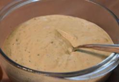 Tahini böyle yiyince faydası 10 kat artıyor! İçine 1 kaşık ekleyin, tıkalı damarları yağ çözücü gibi açıyor!