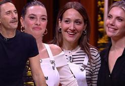 MasterChef'te ünlülerin kıyasıya mücadelesi! Mehmet şef kaşık attı