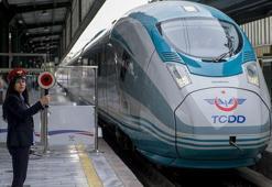 Bakan Uraloğlu: 'Hızlı trenle seyahat eden her yolcu adına bir fidan dikilecek'