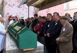 85 yaşında hayata veda eden usta oyuncu Ahmet Gülhan son yolculuğana uğurlandı