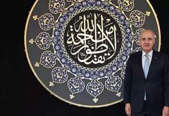 TBMM Başkanı Kurtulmuş, Meclis'teki "Hilalin Işığında" sergisini gezdi