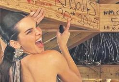 Issız adada lüks parti