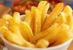 Hepimizin sofrasında var! Uzmanlar uyardı: Beyni hızla yaşlandırıyor