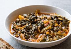 Ispanaktan neden toprak tadı gelir? Temizlemenin en basit yolu