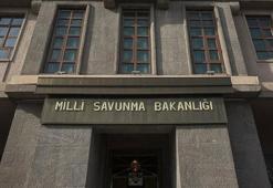 Siyasilerden Gürcistan'da düşen askeri uçağımız için mesajlar