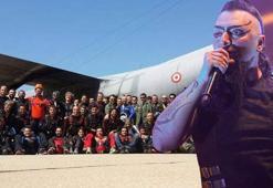 Daha önce birlikte uçmuşlar! Hayko Cepkin'in şehitlerimiz için paylaşımı yürek yaktı