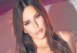 Yakışıklı çok aşk yok! Simge'den aşk mesajı