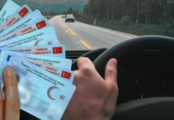Ehliyetini yenilemeyenlere kötü haber! Sigorta şirketleri hasarı ödemeyecek