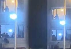 Fatih'te komşu dehşeti: Önce darbetti, sonra pencereden aşağı attı!