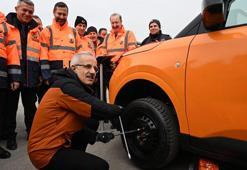 Bakan Uraloğlu duyurdu! Zorunlu kış lastiği uygulaması yarın başlıyor