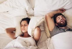 Horlama deyip geçmeyin: Kalp krizinden felce kadar pek çok risk taşıyor!